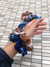Load image into Gallery viewer, TIE - DYE SCRUNCHIES