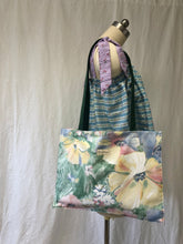 Load image into Gallery viewer, MAY TOTE BAG