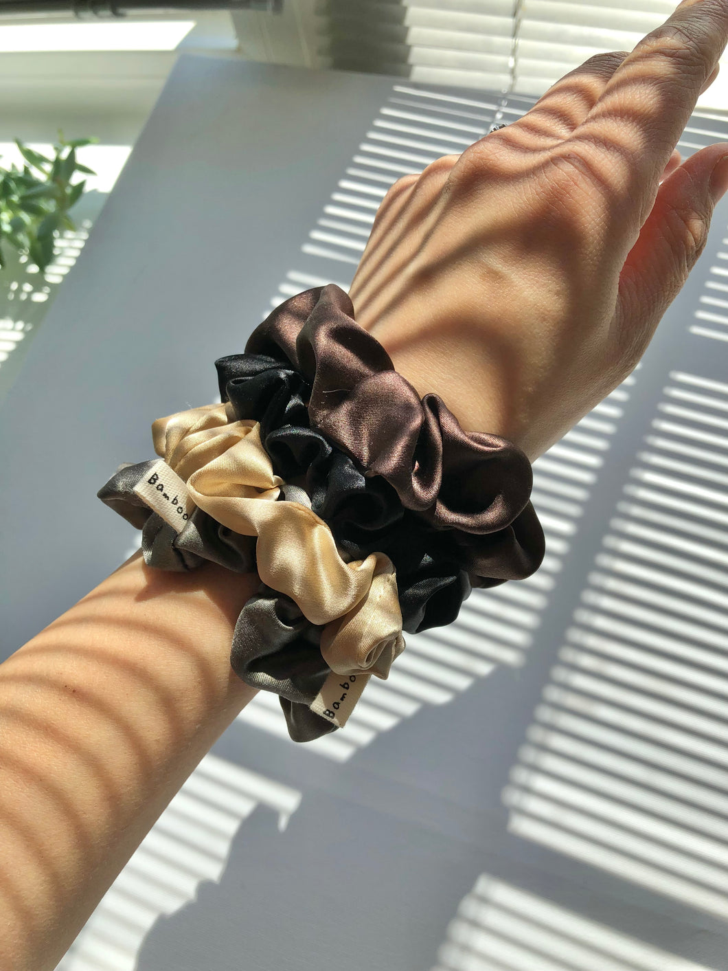 PURE SILK EVERY DAY SCRUNCHIES