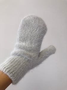 FLUFFY ANGORA MITTENS