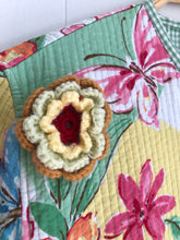 Load image into Gallery viewer, BELLA CROCHET QUILT JACKET